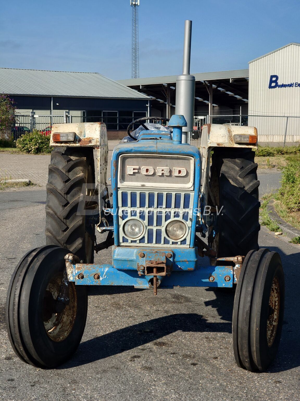 Ford 4000 (4)