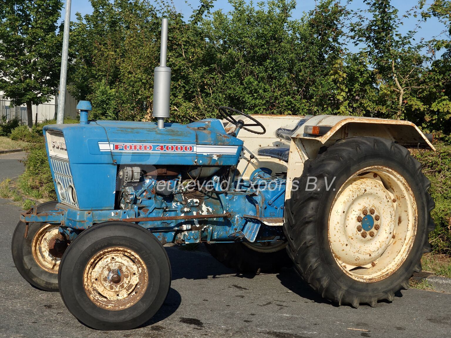 Ford 4000 (5)