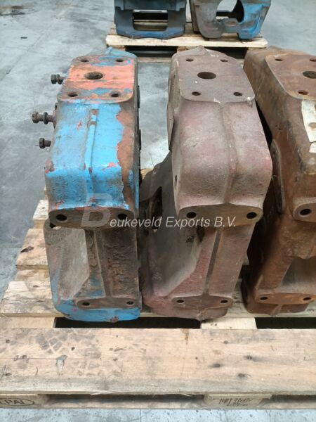 Ford Front Axle Support