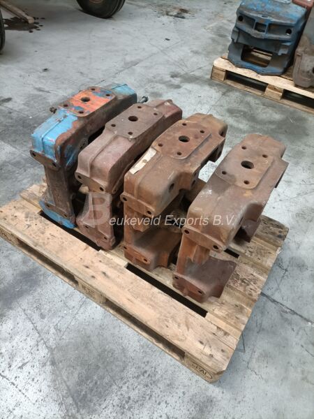 Ford Front Axle Support