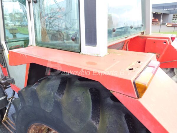 MF 675
