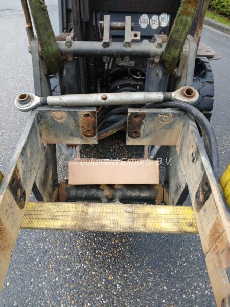 New Holland TS115 Front linkage