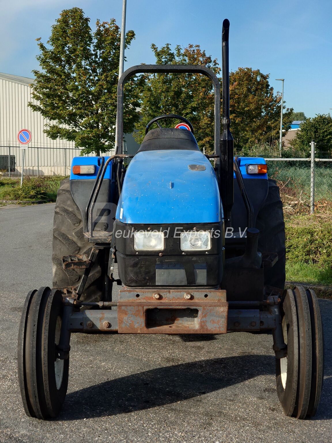 FORD NEW HOLLAND 4635 L60 2wd (15)