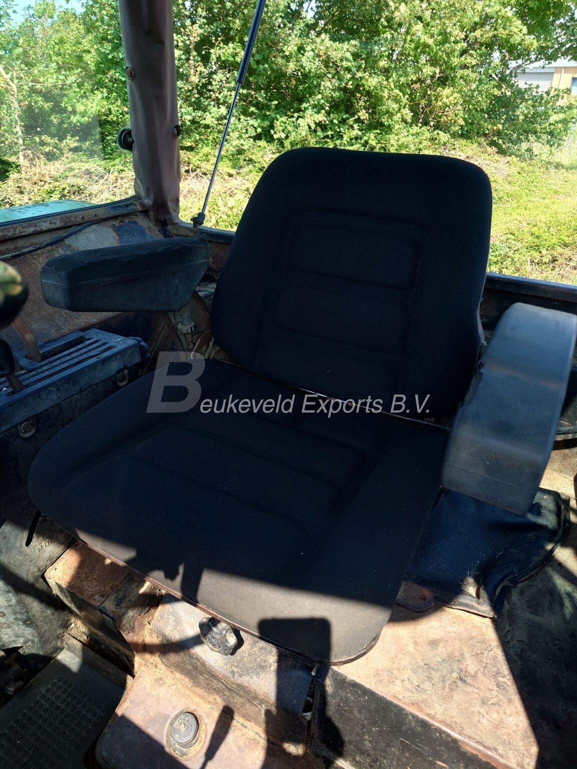 John Deere 3050 4×4 SGII 40Kmh (7)