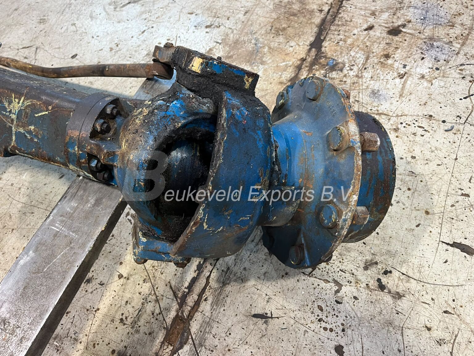 SELENE Axle (4)
