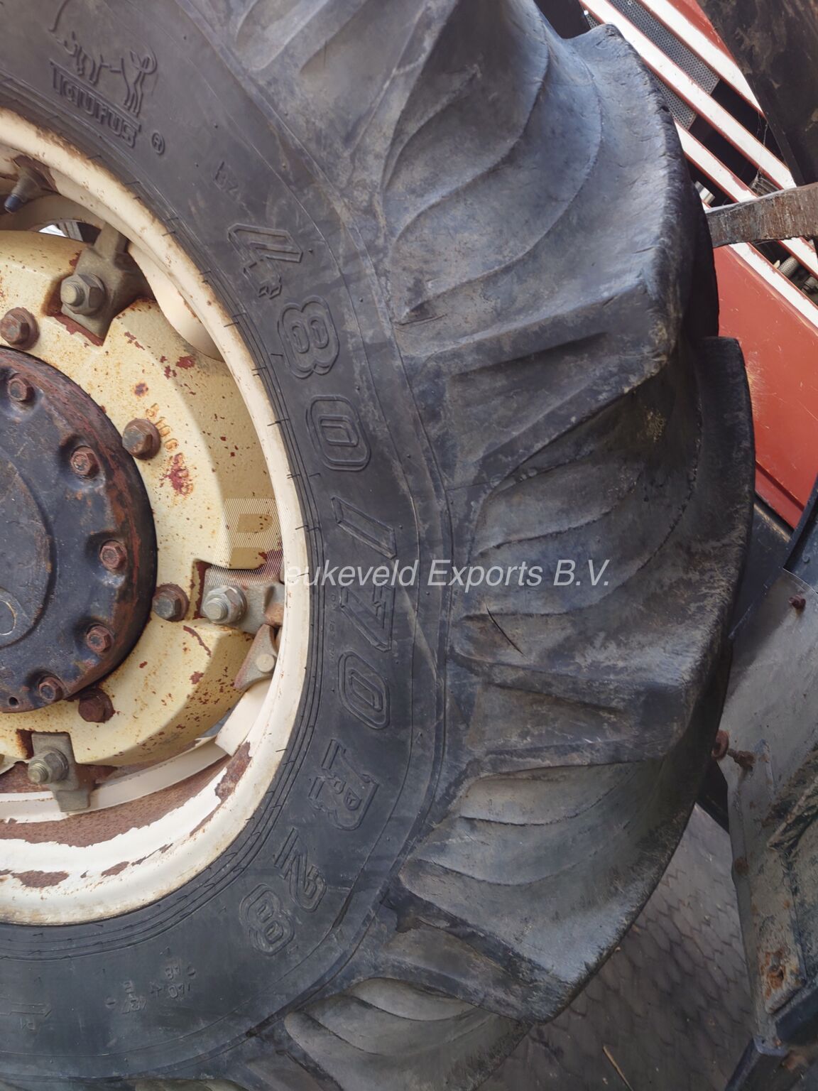Fiat New Holland 180-90 DT Turbo (2)