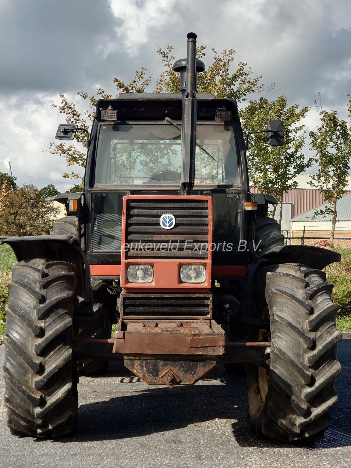 Fiat New Holland 180-90 DT Turbo (6)