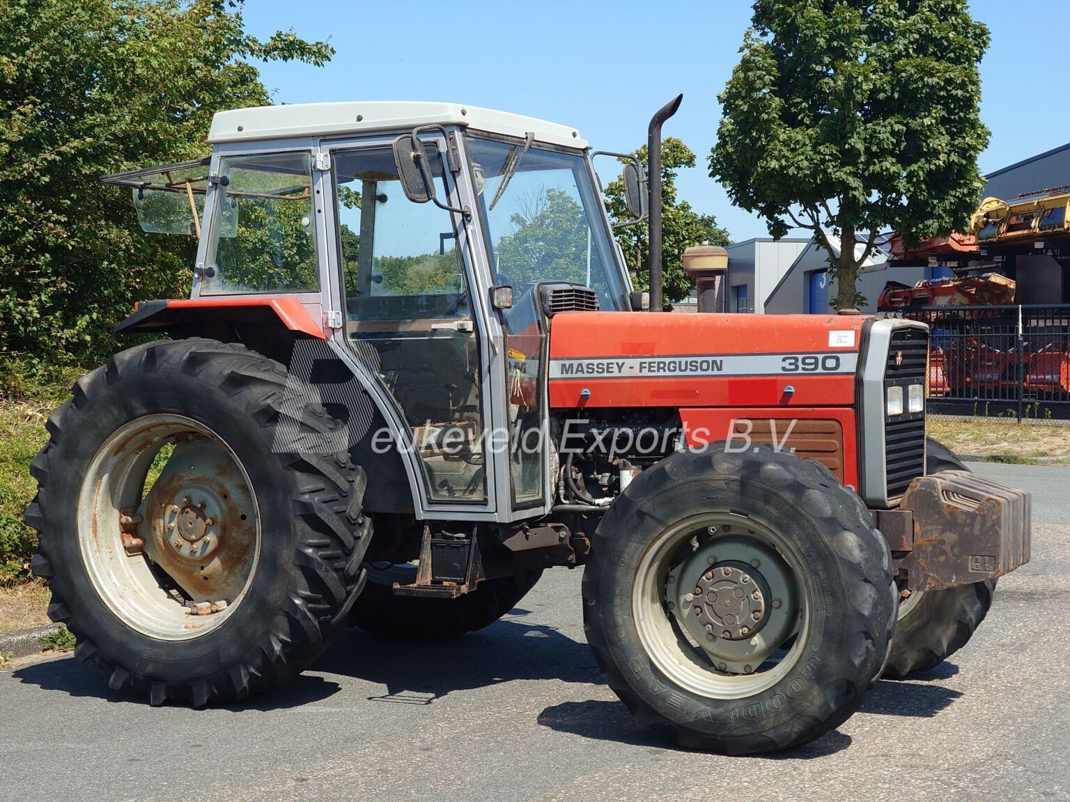 Massey Ferguson 390 (17)