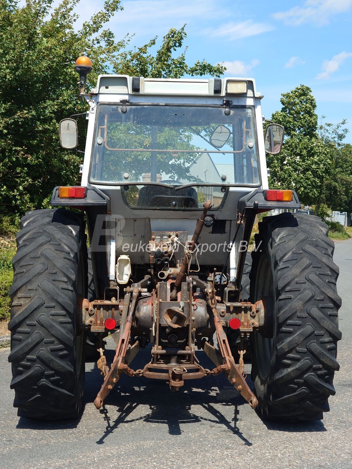 Massey Ferguson 390 (7)