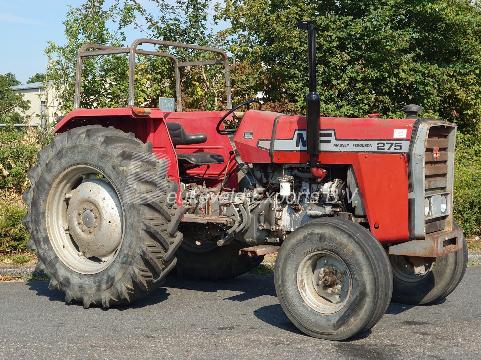 MF 275 2wd (4)
