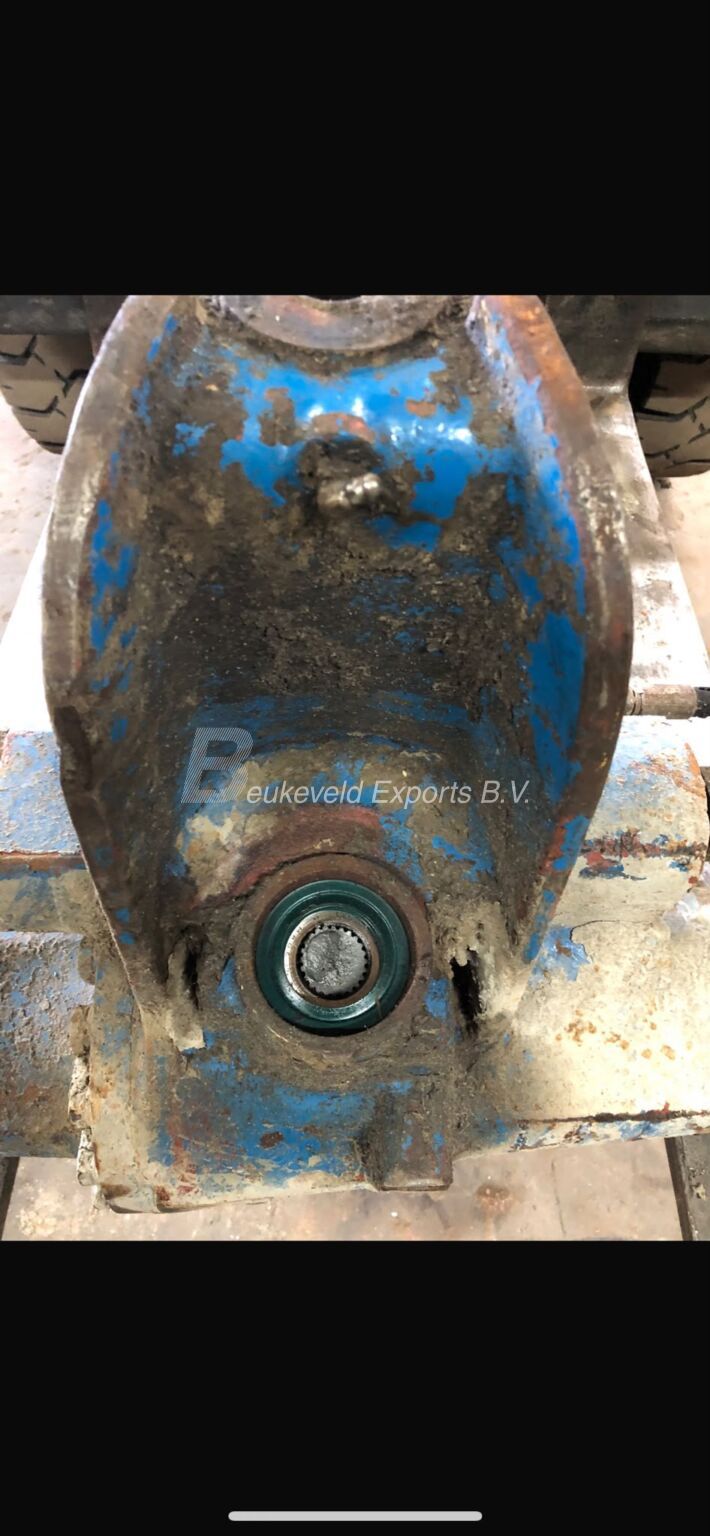 ZF APL335 front axle Ford 5610 6610 GenII (29)