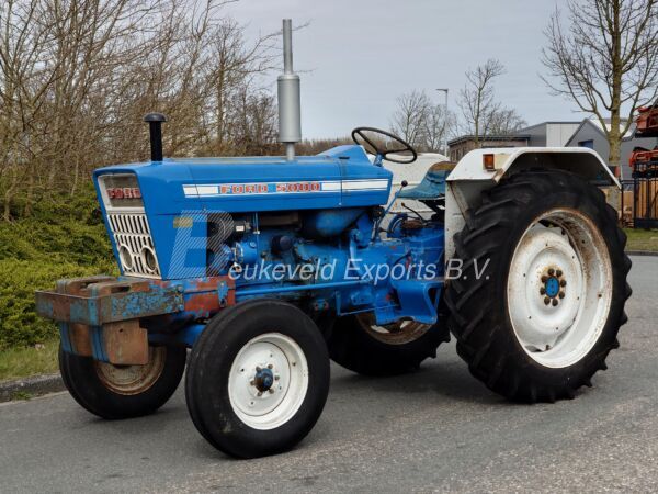 Ford 5000 extremely nice condition
