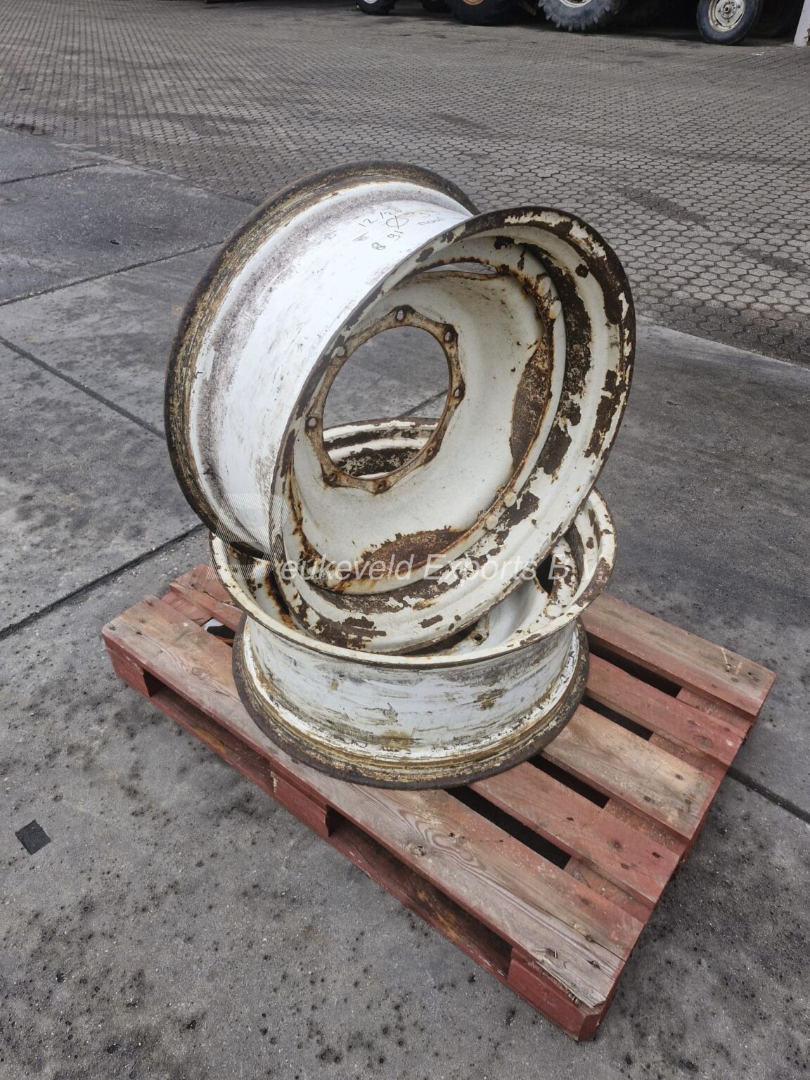 Set Used Rims 12×28 (9)