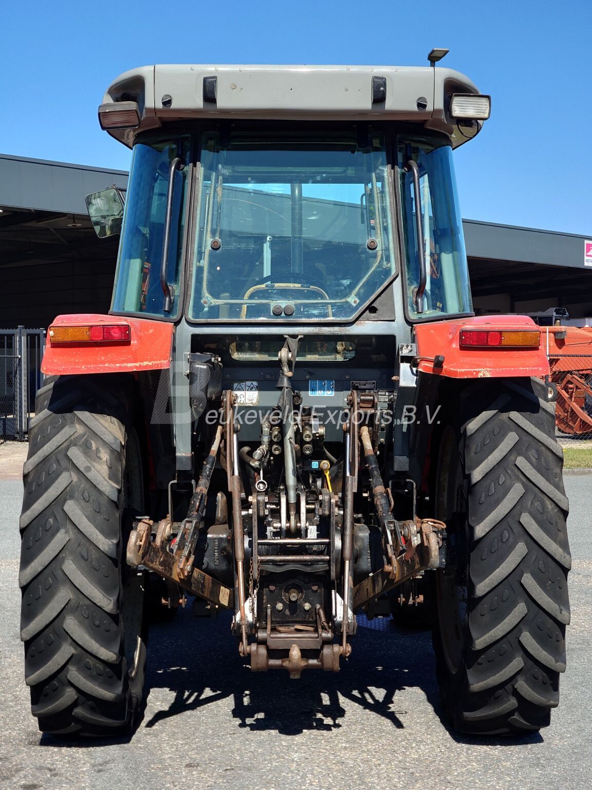 MASSEY FERGUSON MF 4245 turbo Hi vision (10)