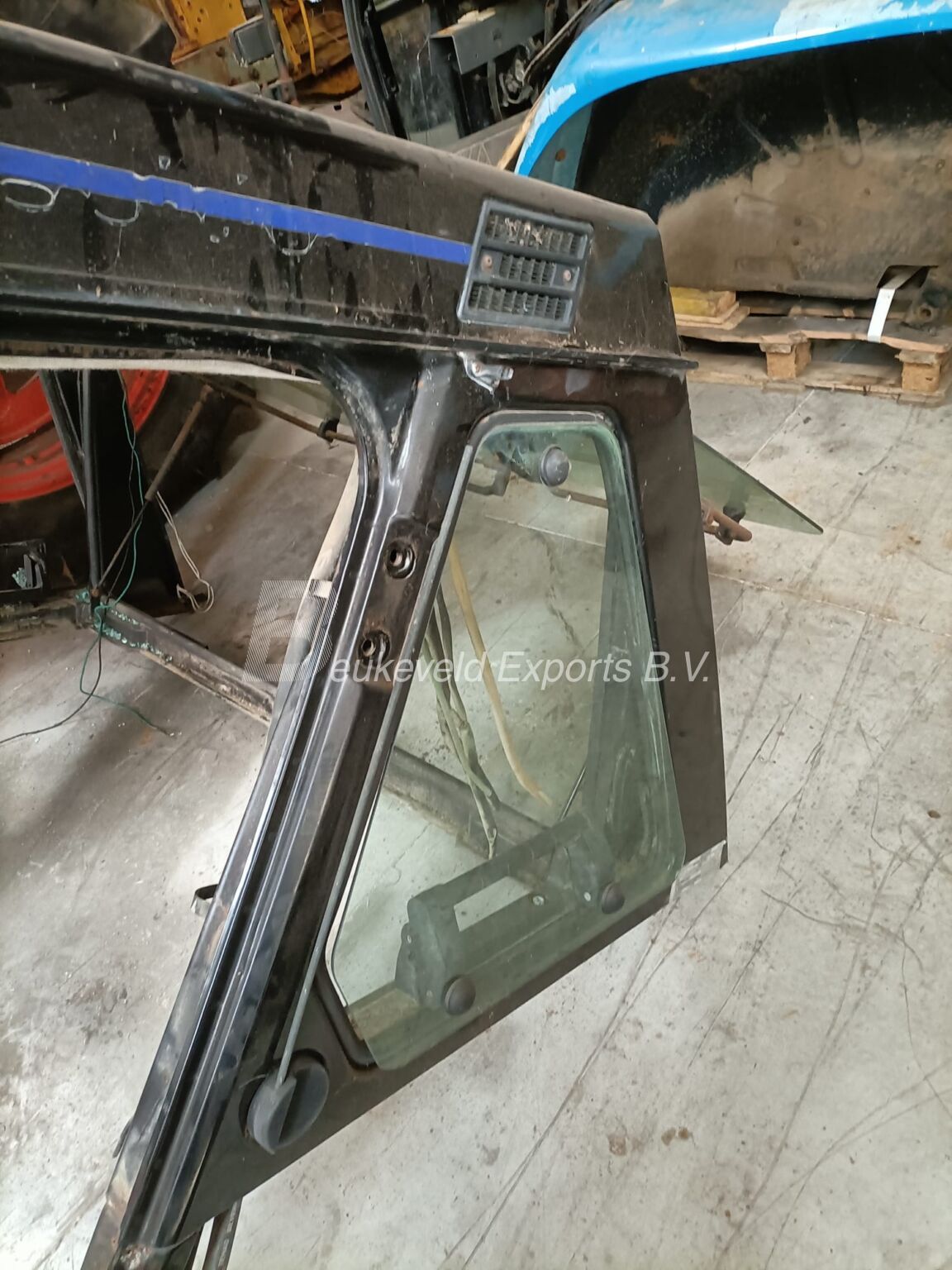 USED FIAT Cabin 90 series CS18 super comfort (1)