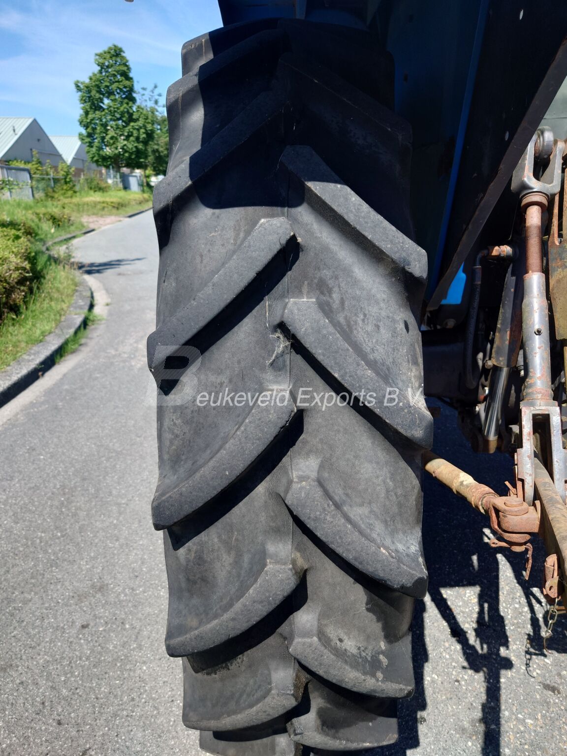 LANDINI 8880 DT Evolution (2)
