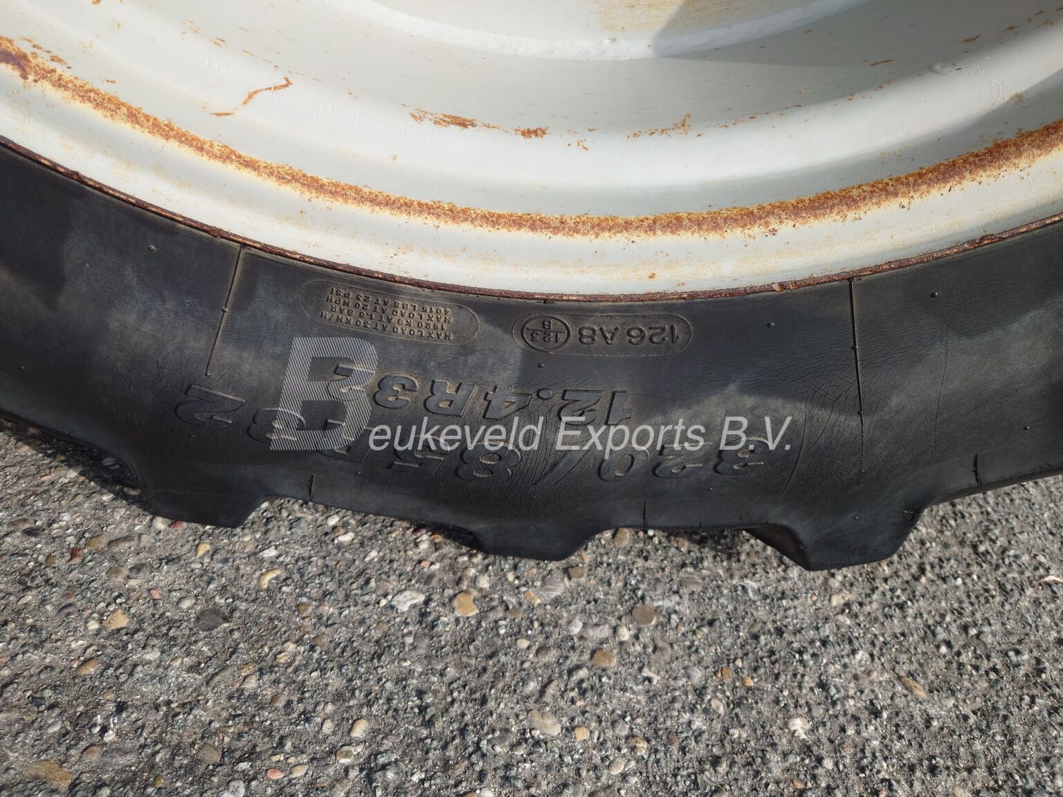 Massey Ferguson MF 4335