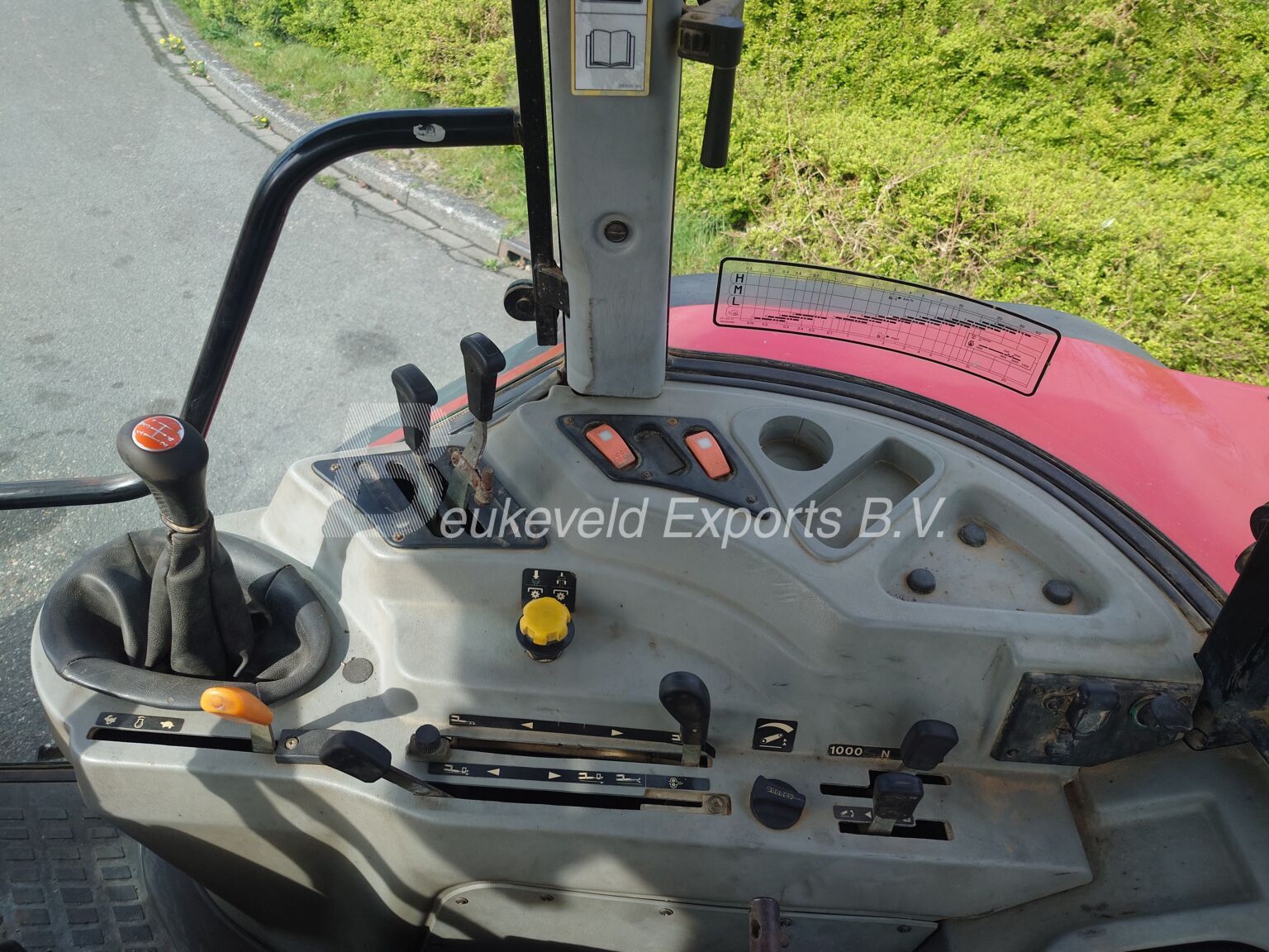 Massey Ferguson MF 4335