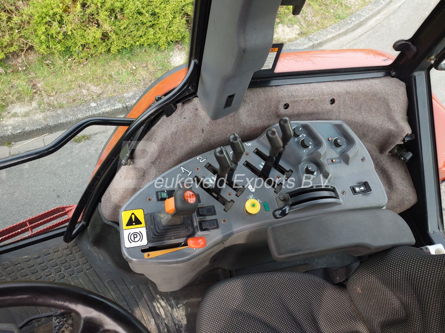 NEW HOLLAND Fiatagri G190 GenesiS (21)