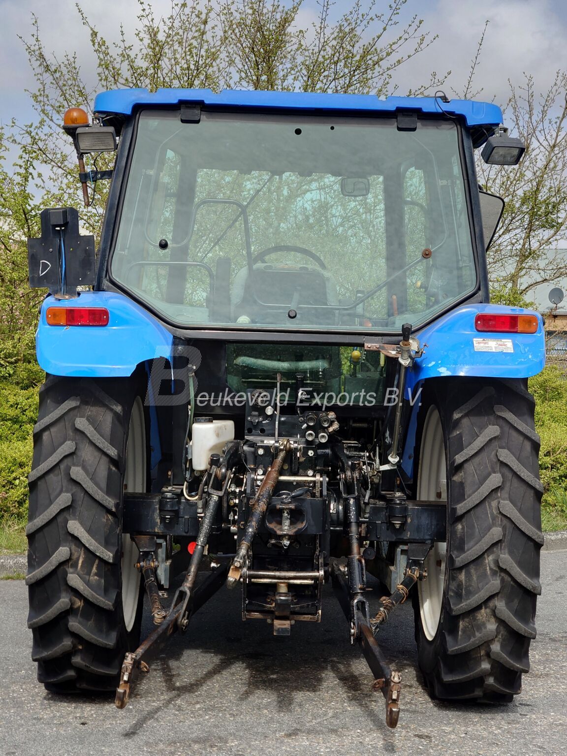 New Holland TL90 A frontloader