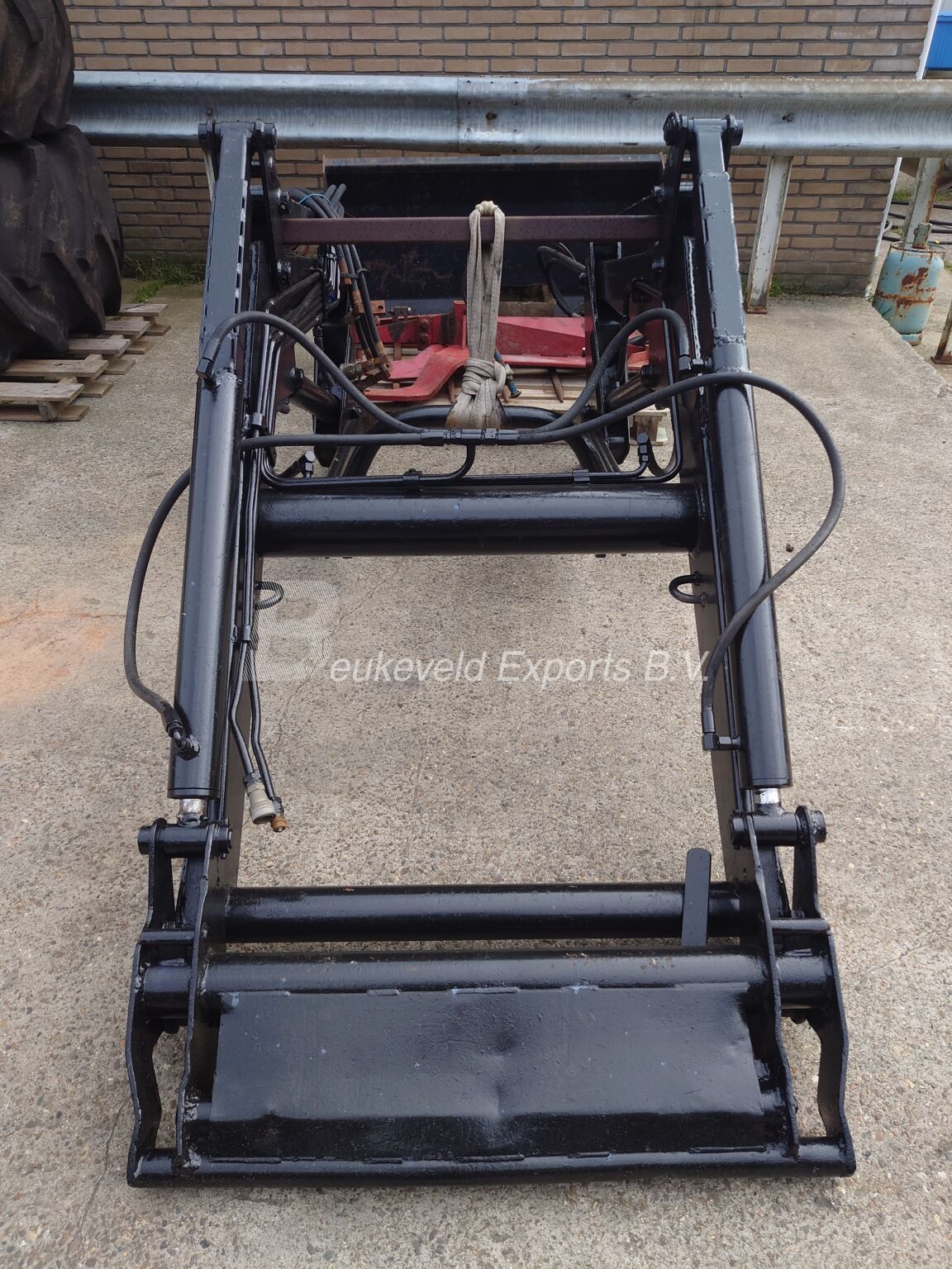 Alo Quicke E4300 loader fits Ford