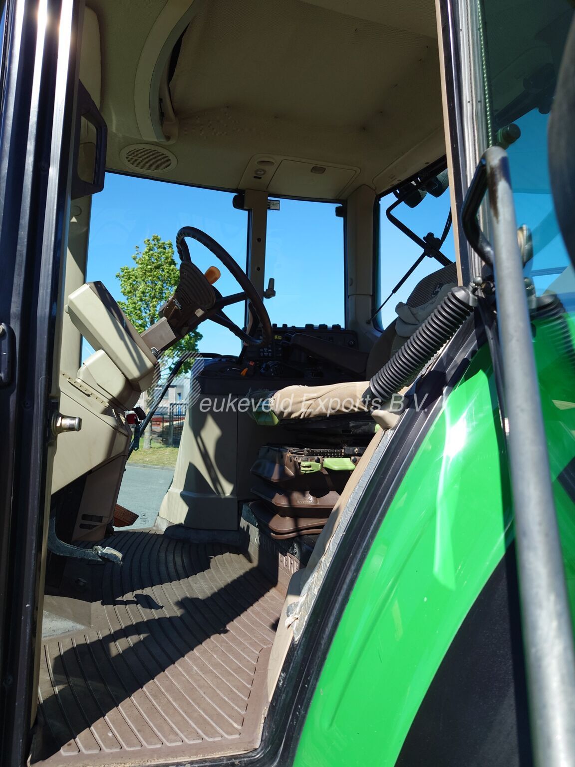 JOHN DEERE 6820 POWERQUAD TLS (25)