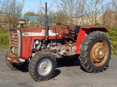 Massey Ferguson MF 255