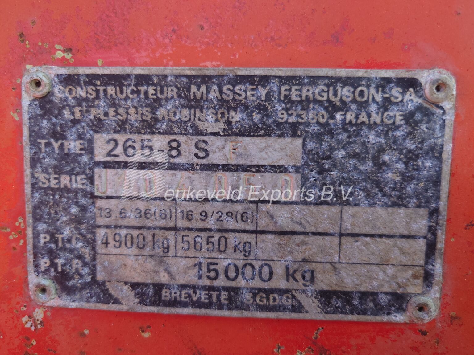 Massey Ferguson MF 265