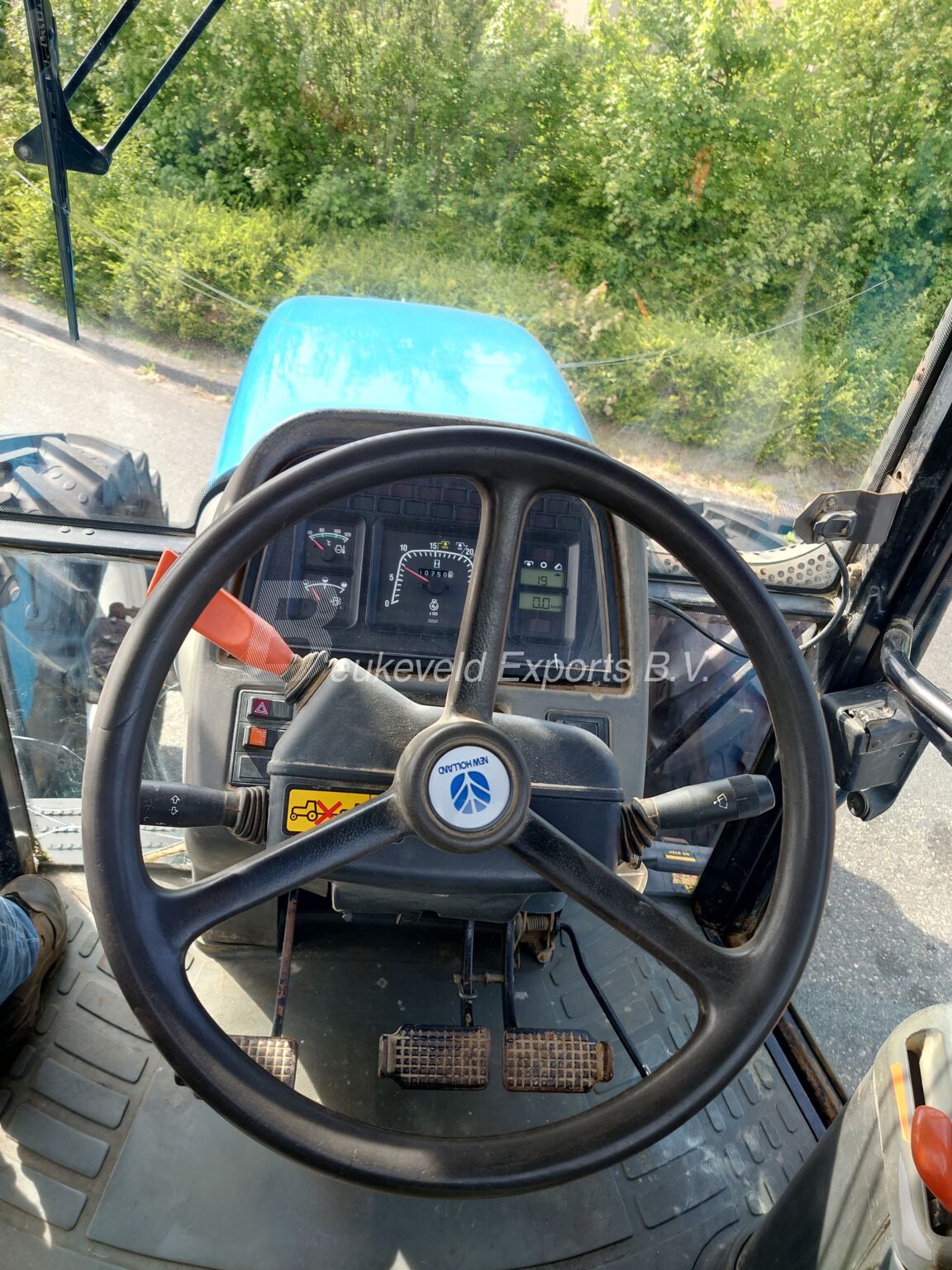 NEW HOLLAND FORD 8160 (6)
