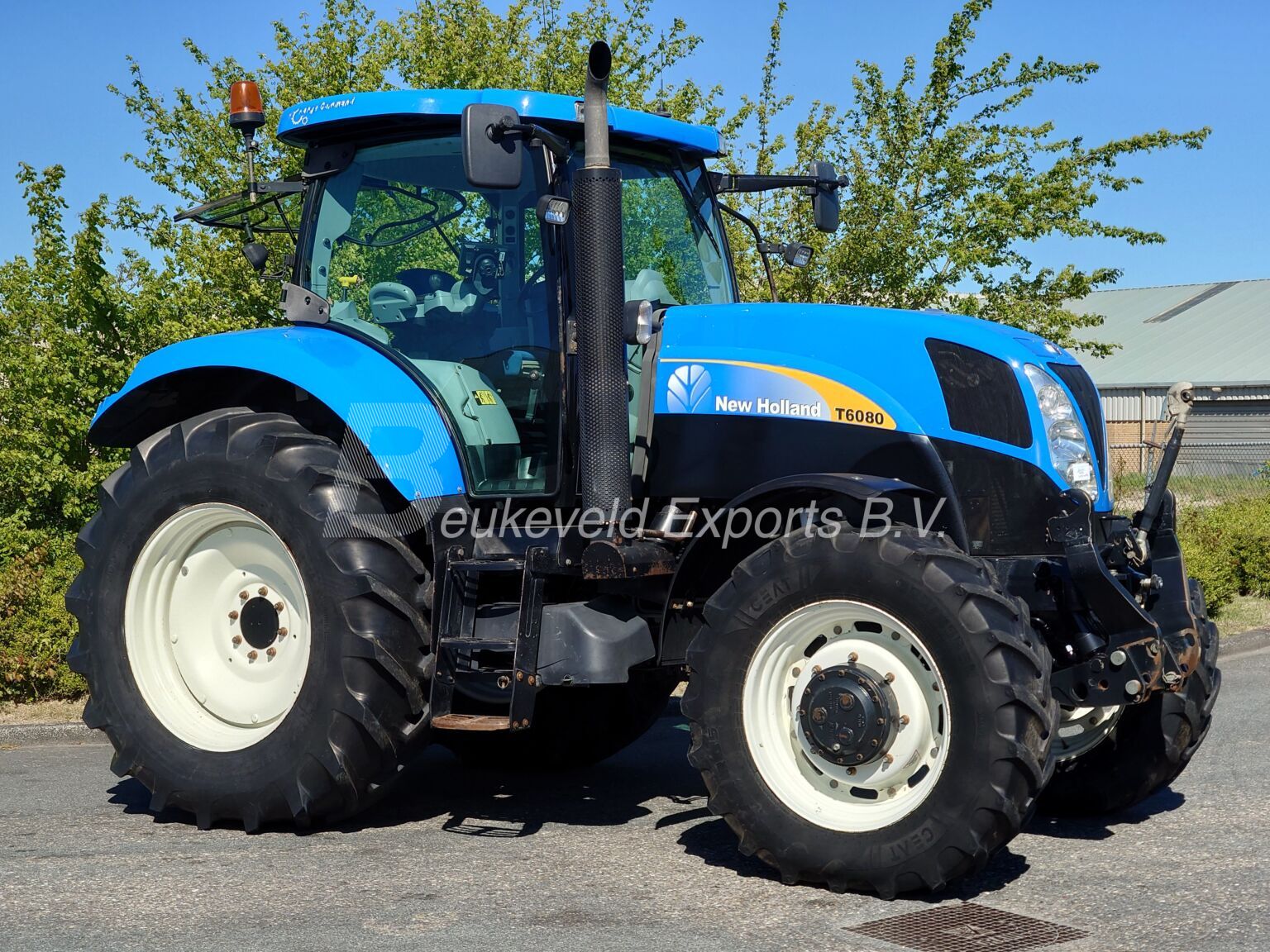 NEW HOLLAND T6080 Range Command Terraglide (23)
