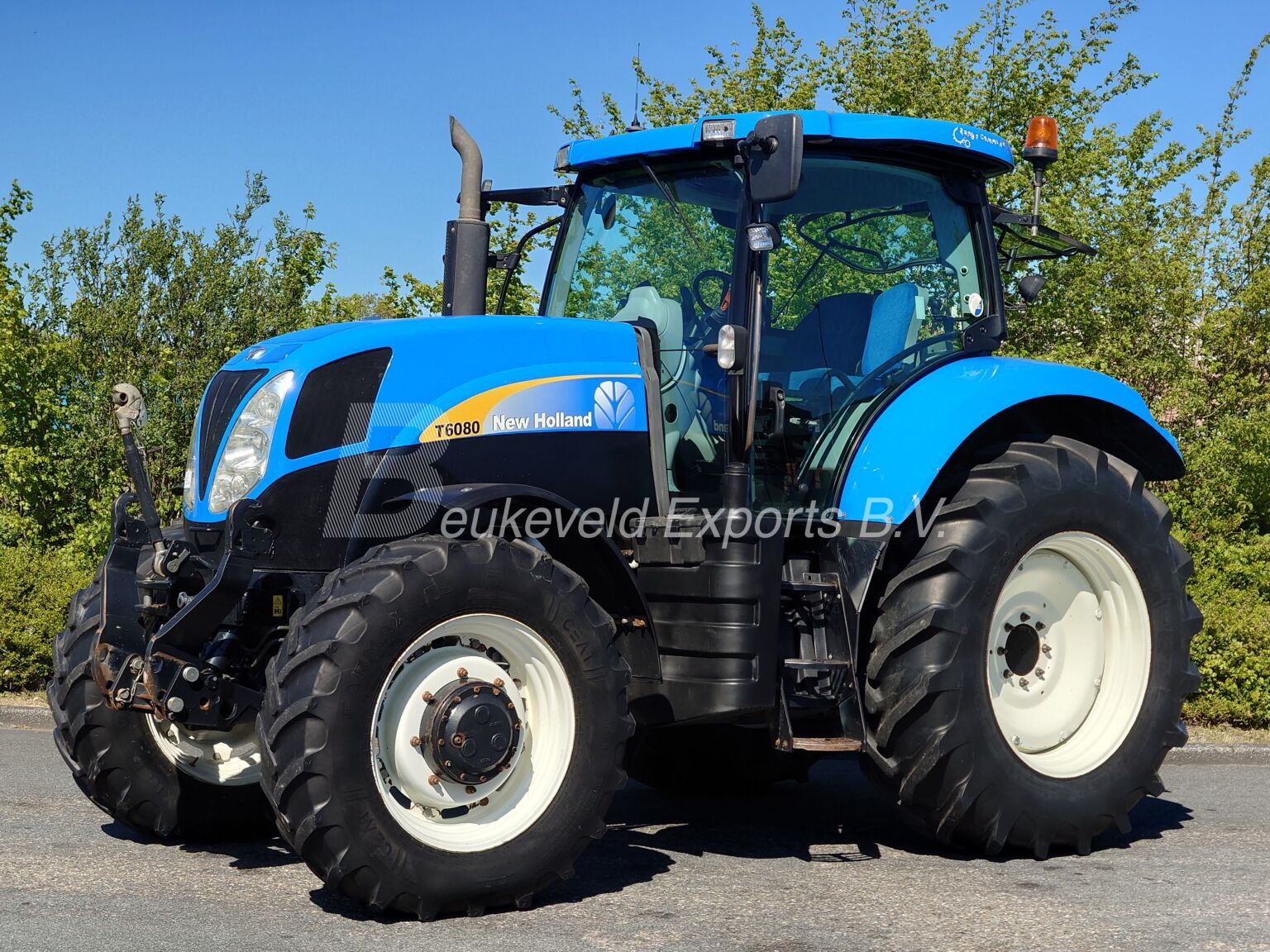 NEW HOLLAND T6080 Range Command Terraglide (28)