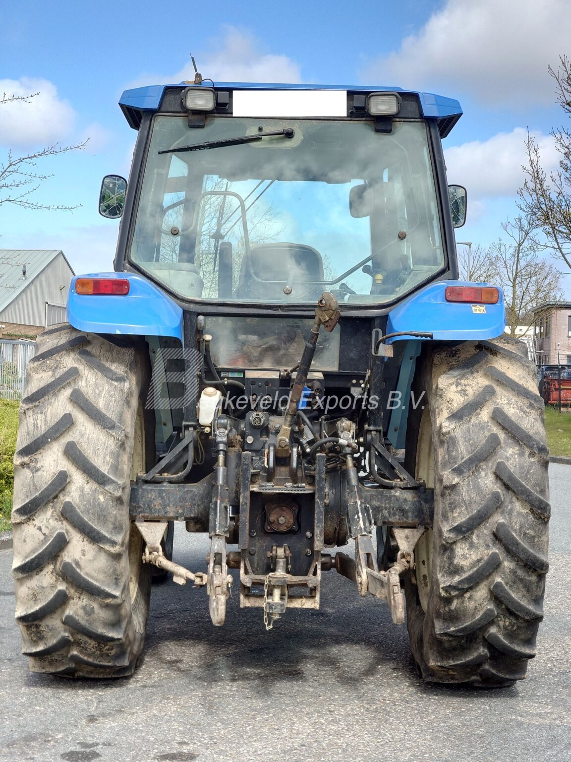 New Holland TM125 Classic synchro command