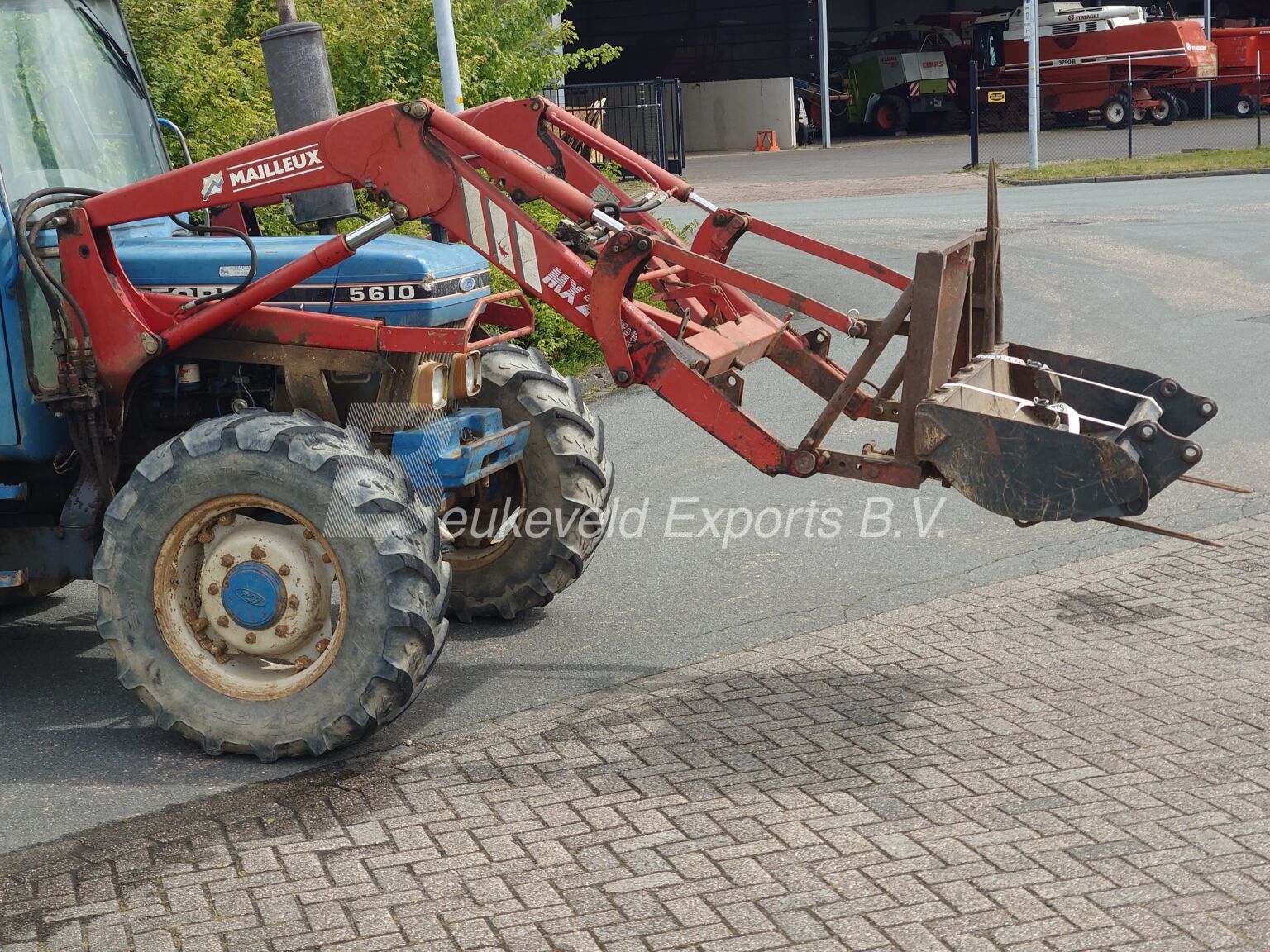 Ford 5610 GenII 4X4 frontloader (13)