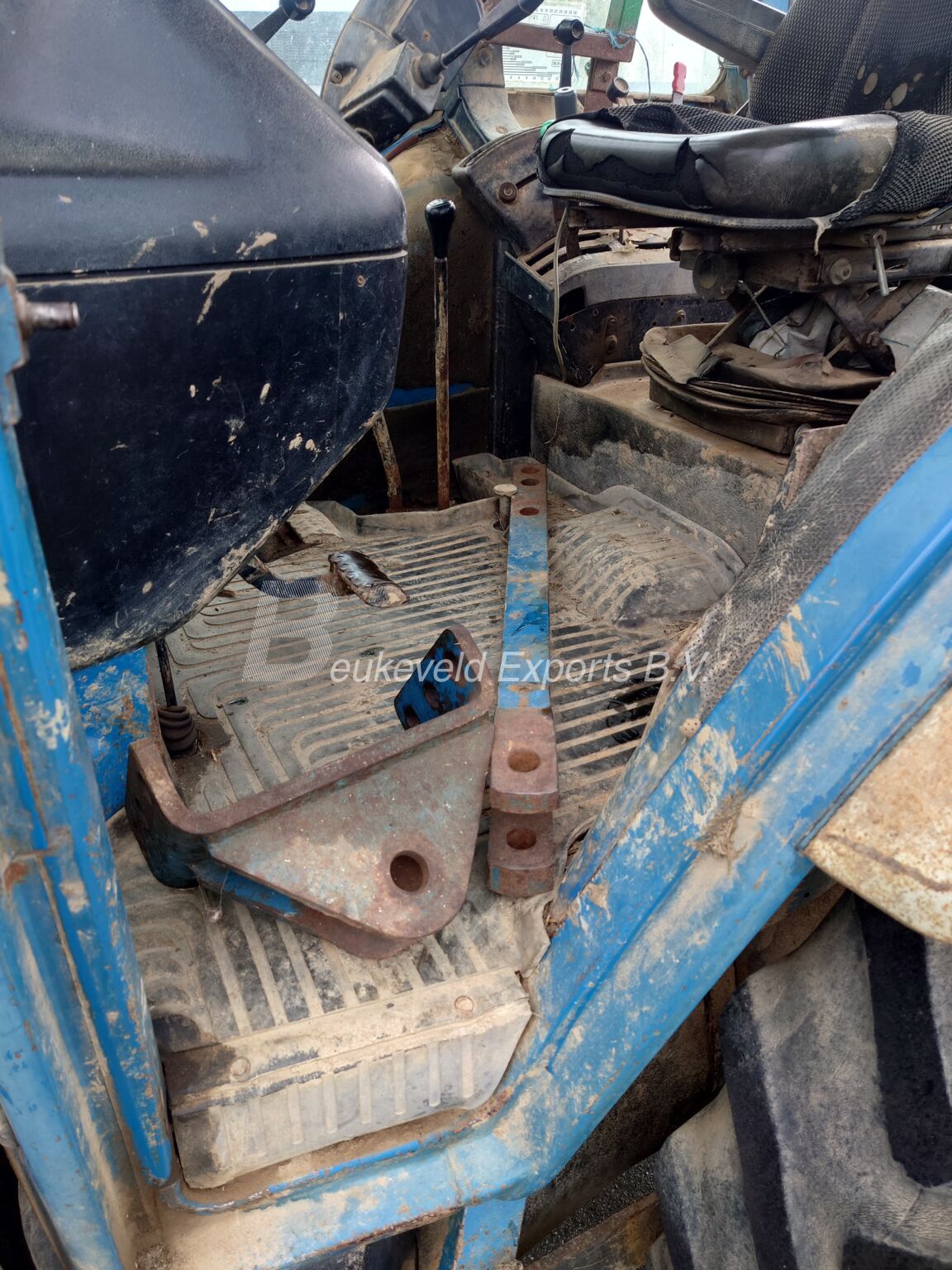 Ford 5610 GenII 4X4 frontloader (2)