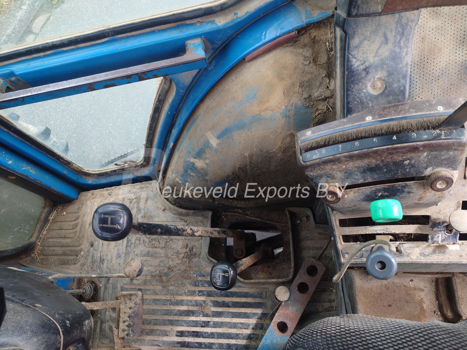 Ford 5610 GenII 4X4 frontloader (8)