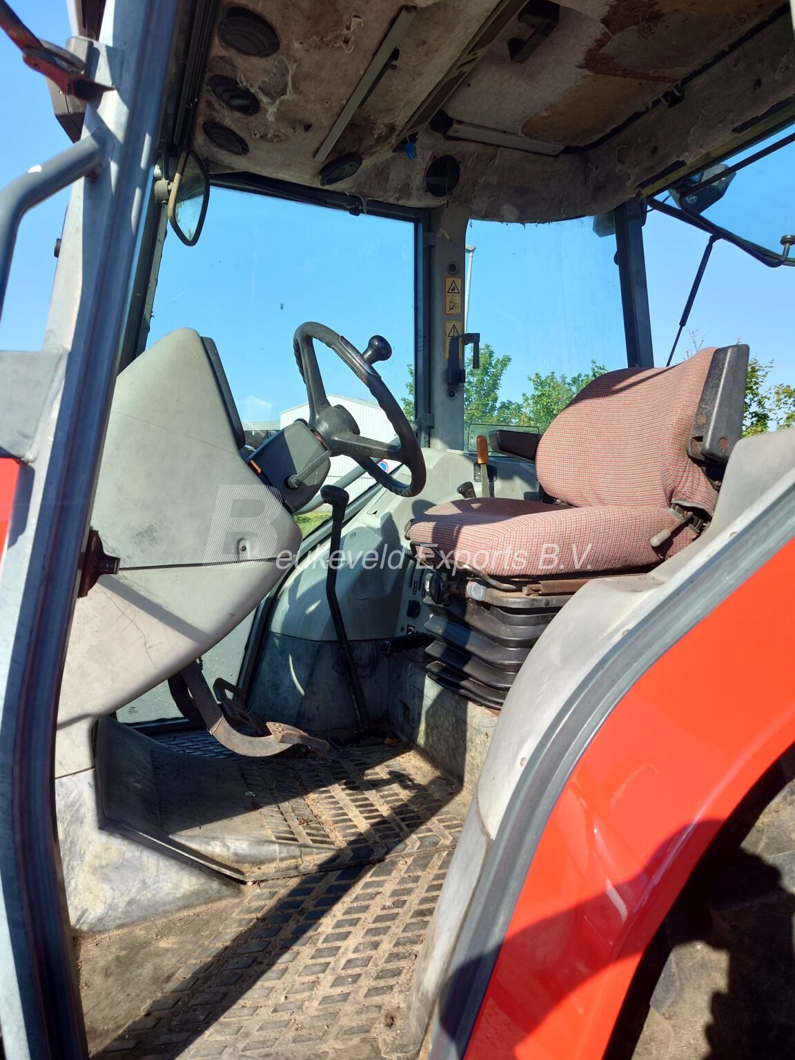 Massey Ferguson MF 4245 Turbo (11)