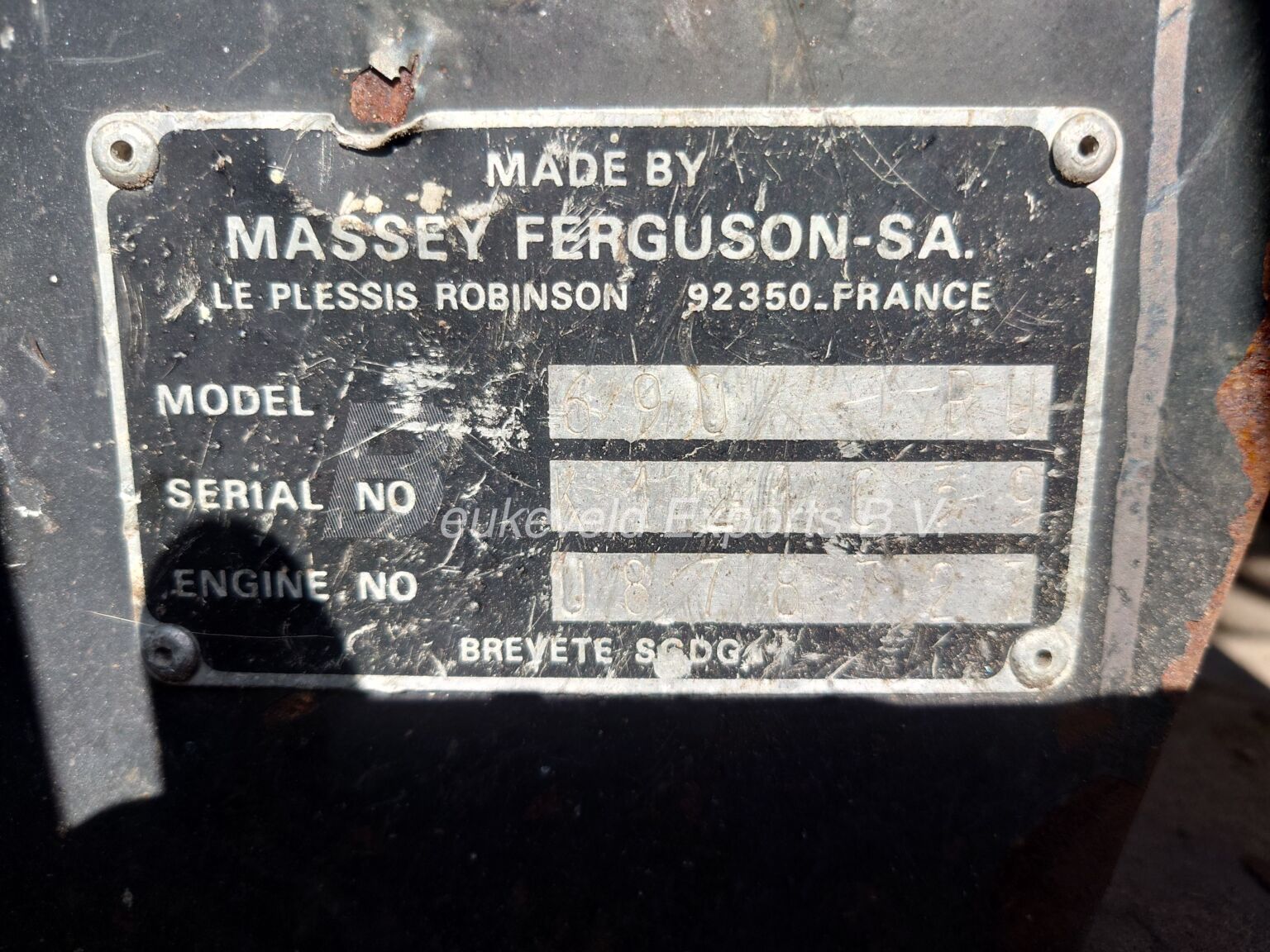 Massey Ferguson MF 690 4X4 Frontloader MF80 (1)