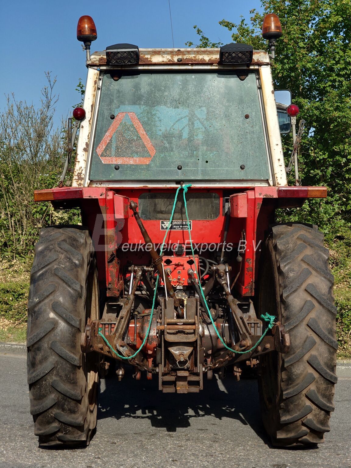 Massey Ferguson MF 690 4X4 Frontloader MF80 (10)