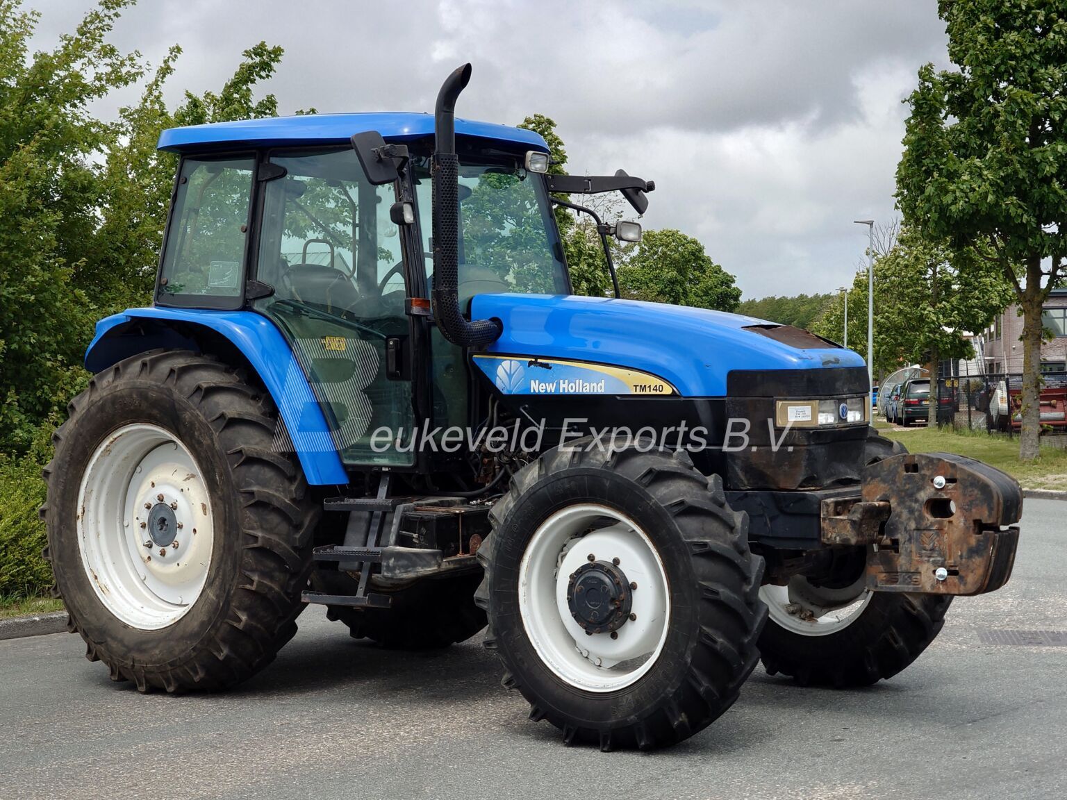 NEW HOLLAND TM140 Classic Synchro Command (3)