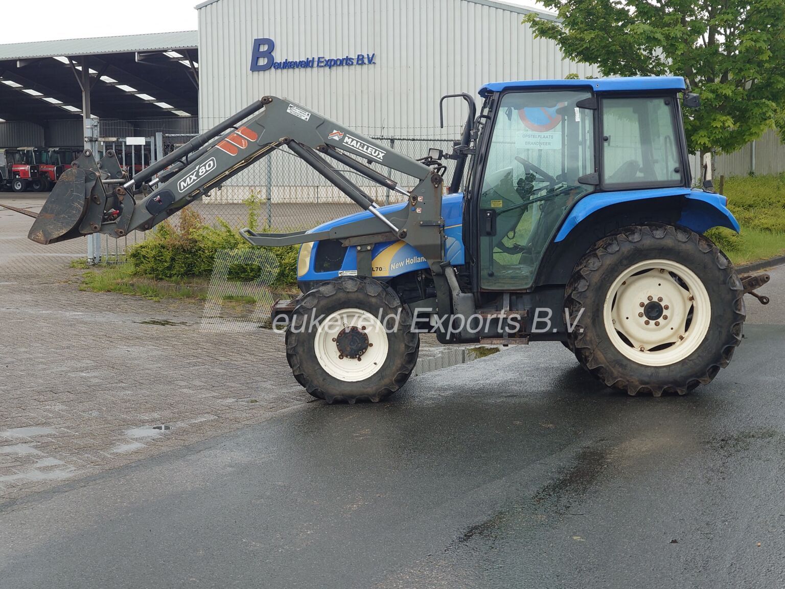 New Holland TL70 A frontloader (13)