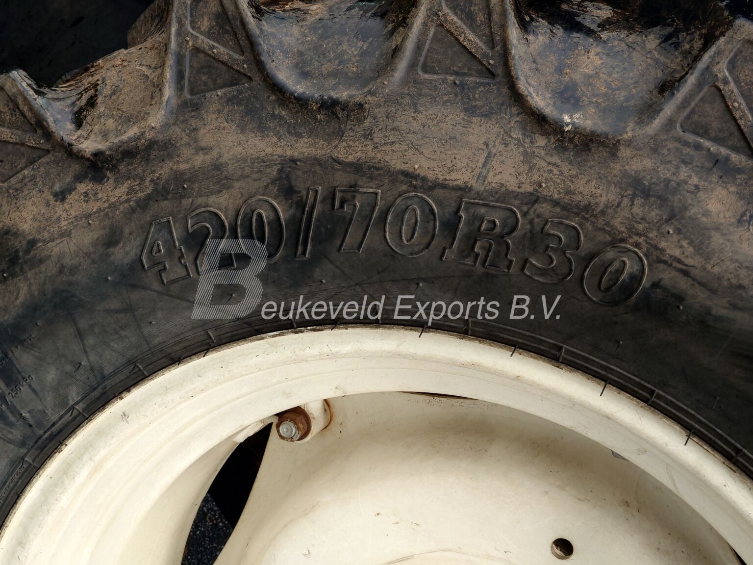 New Holland TL70 A frontloader (3)