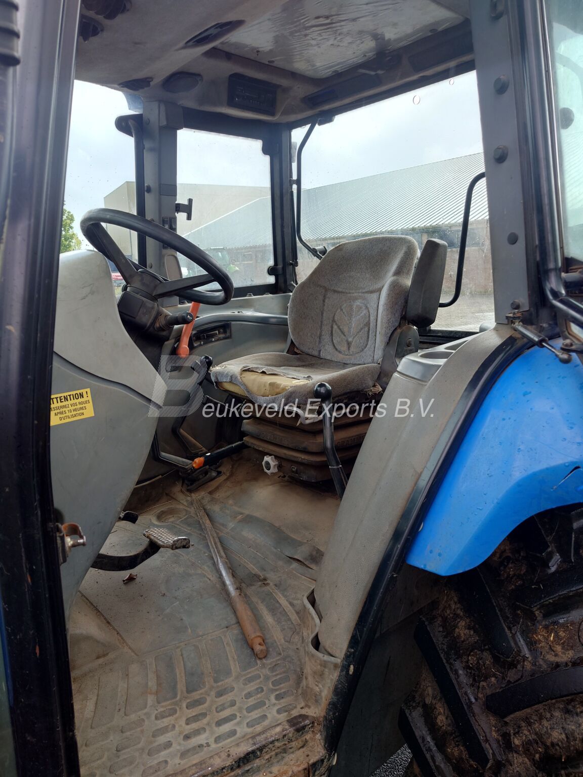 New Holland TL70 A frontloader (4)