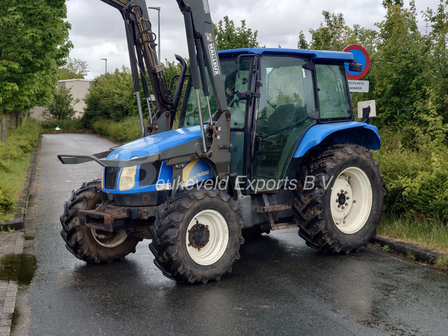 New Holland TL70 A frontloader (8)