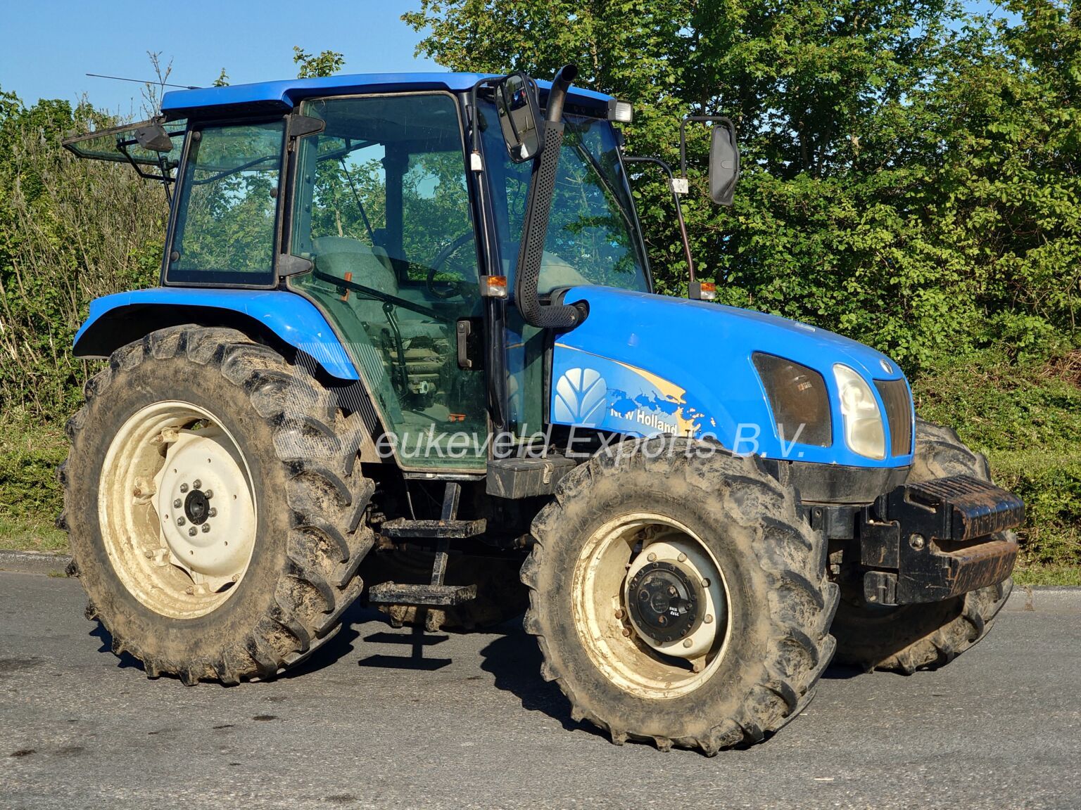 New Holland TL90 A airco (8)