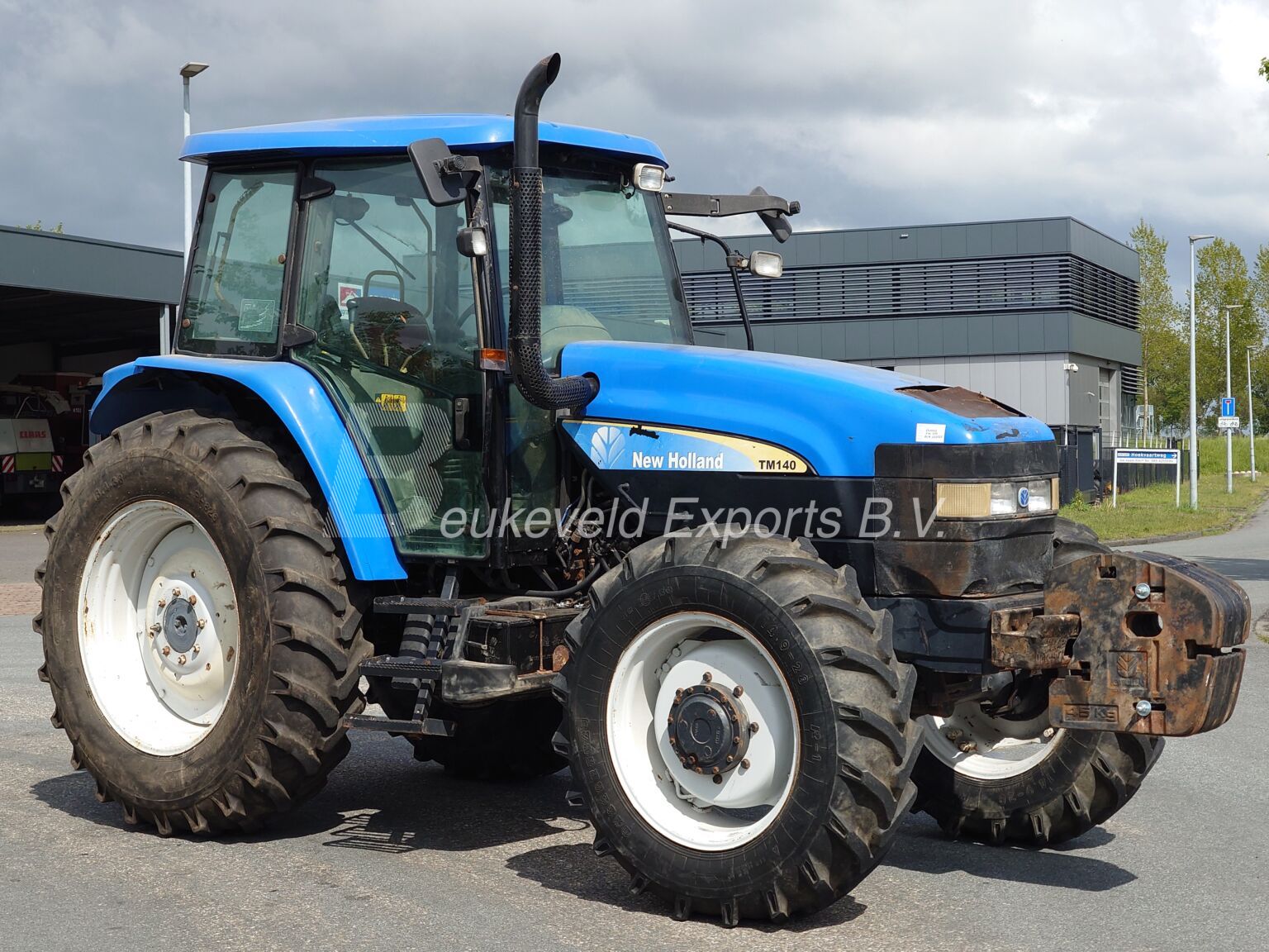 New Holland TM 140 Classic Synchro Command (14)