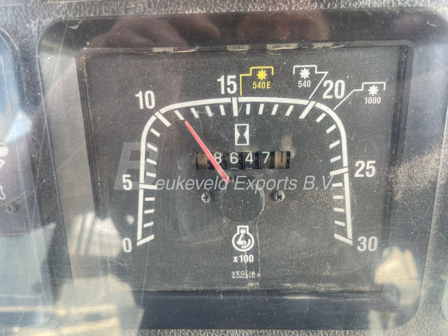 New Holland TM140 Synchro command full mechanical