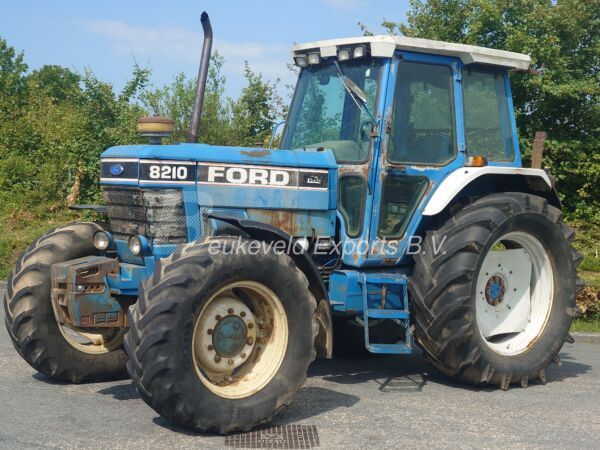 Ford 8210 GenIII Turbo 4X4 Carraro