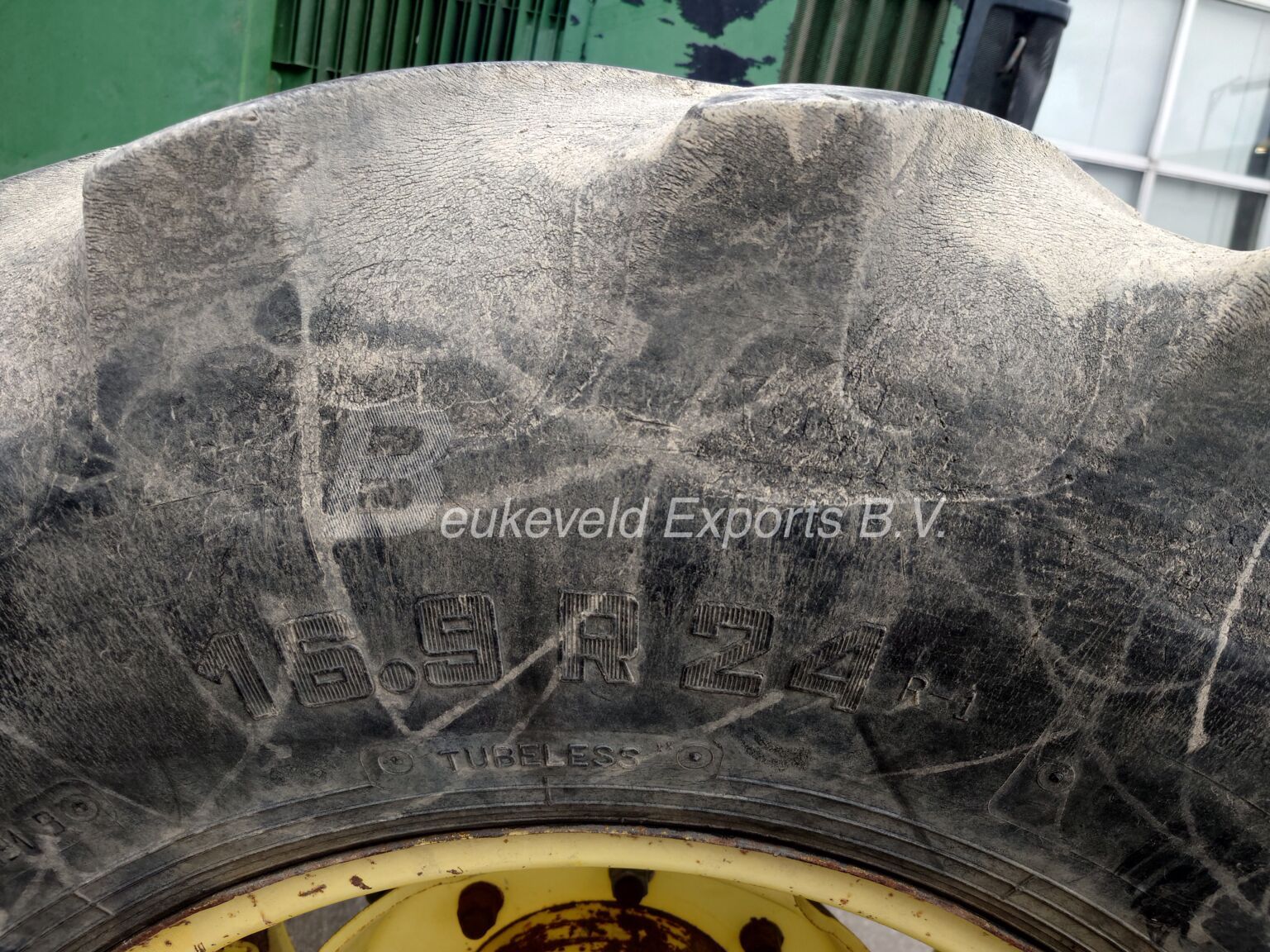 John Deere 6400 Powrquad (2)