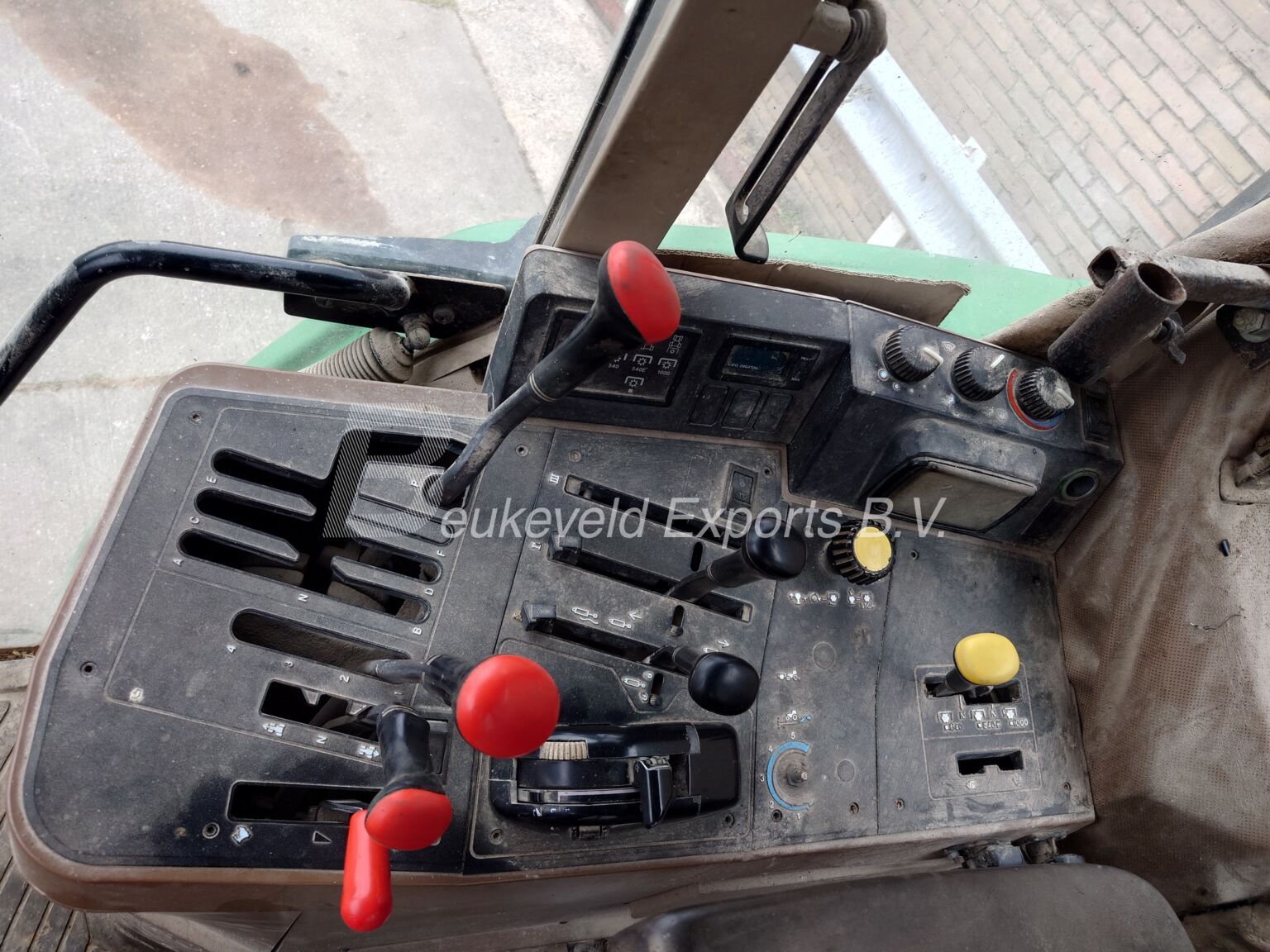 John Deere 6400 Powrquad (6)