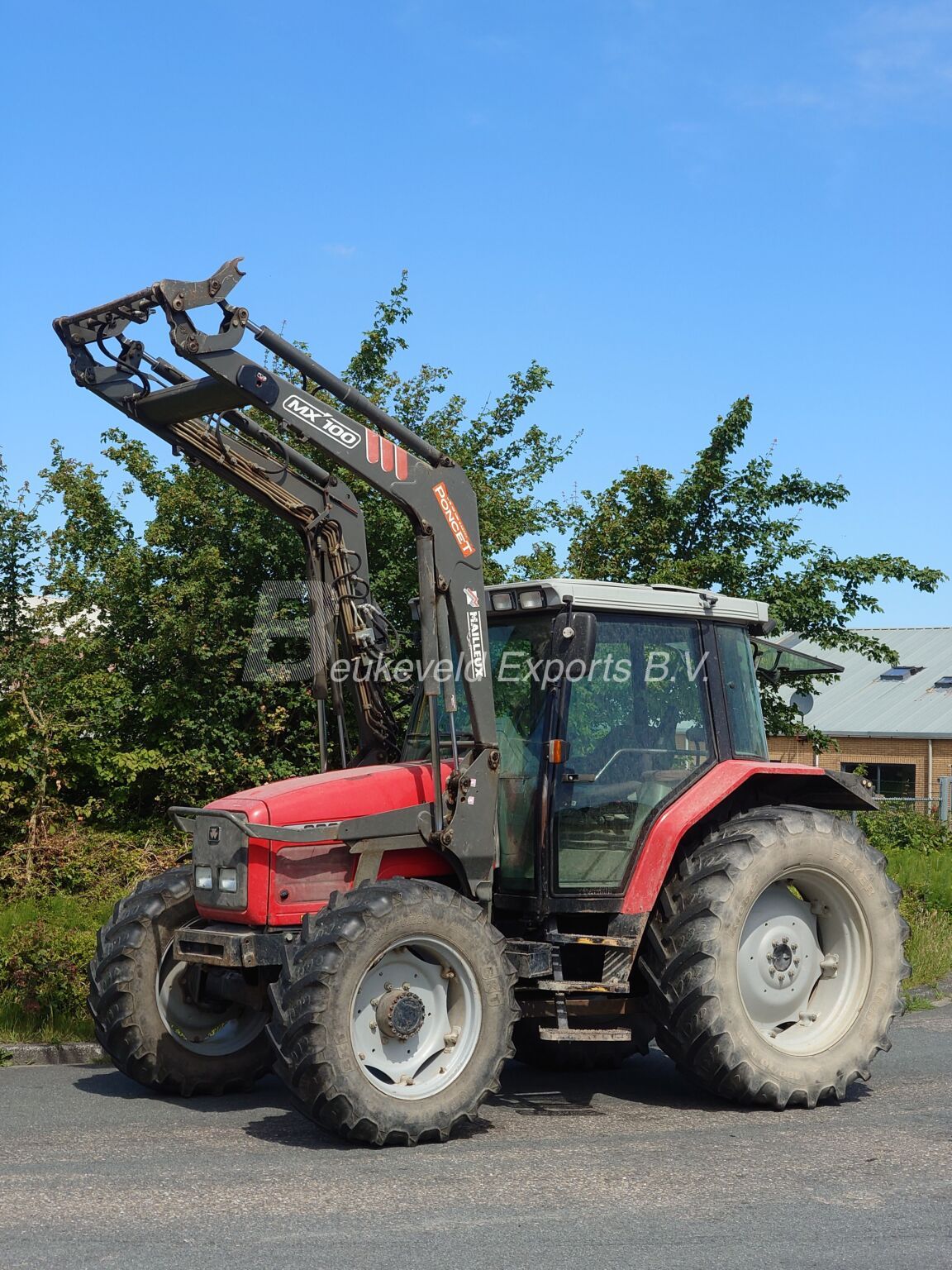 Massey Ferguson MF 6265 powercontrol with MX100 loader (15)